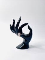 GEORGINA - Image 2