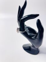 GEORGINA - Image 3
