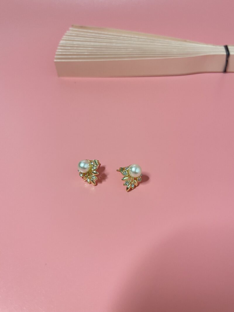 IMG_2213 Pearl Stud - Image 2