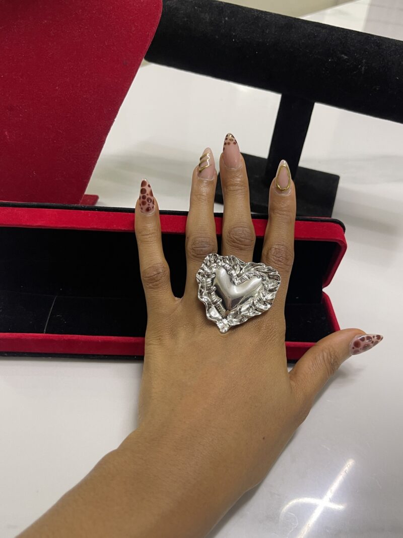 Bold Heart - Image 4